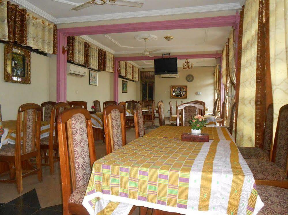 Nicolizy Hotell Accra Eksteriør bilde